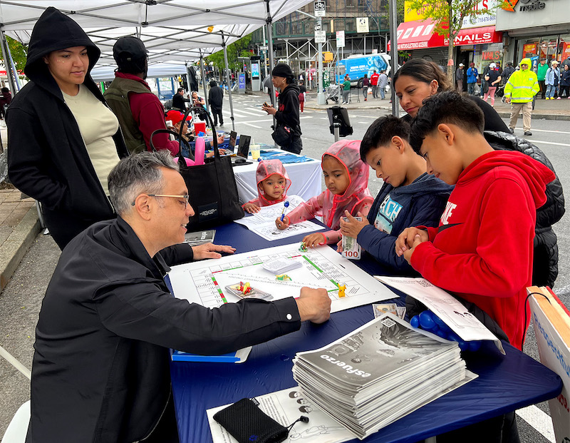 Prof. Ricardo Miranda Migrantopoly